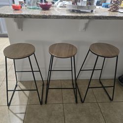 3 Barstools 