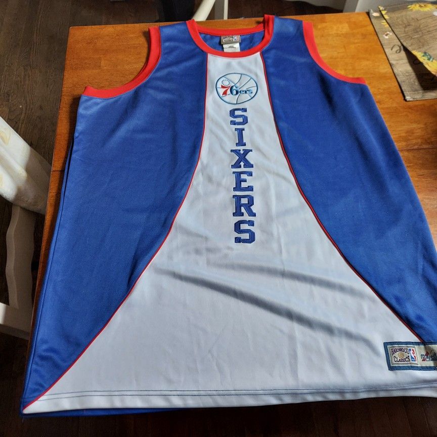 Philadelphia 76ers Hardwood Classic Warm Up