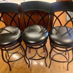 Swivel Chairs -Great Condition -$45 each ($135 For 3 - Negotiable)