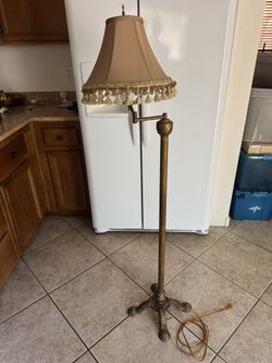 Antique 5ft Brass Floor Lamp