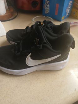 Kids Nike 11C $20