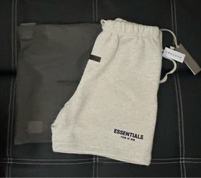 Large Essentials Shorts