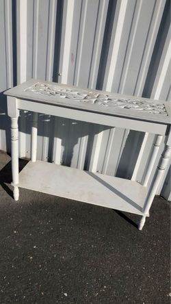 White Wood Entry Table