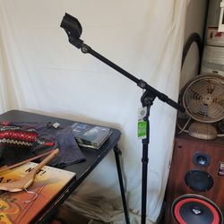 New tripod boom microphone stand with mic clip