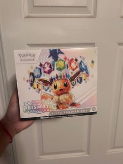 Pokemon Prismatic Evolutions ETB