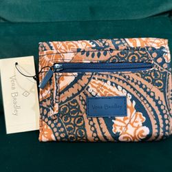 New Vera Bradley Wallet 