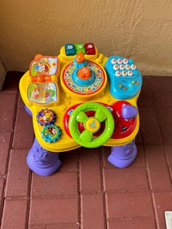 Kids Play Table