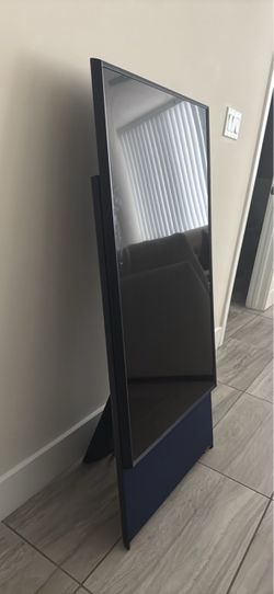 Samsung the sero 43 inch rotating  QLED 4k smart tv