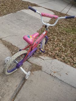 Girls bike