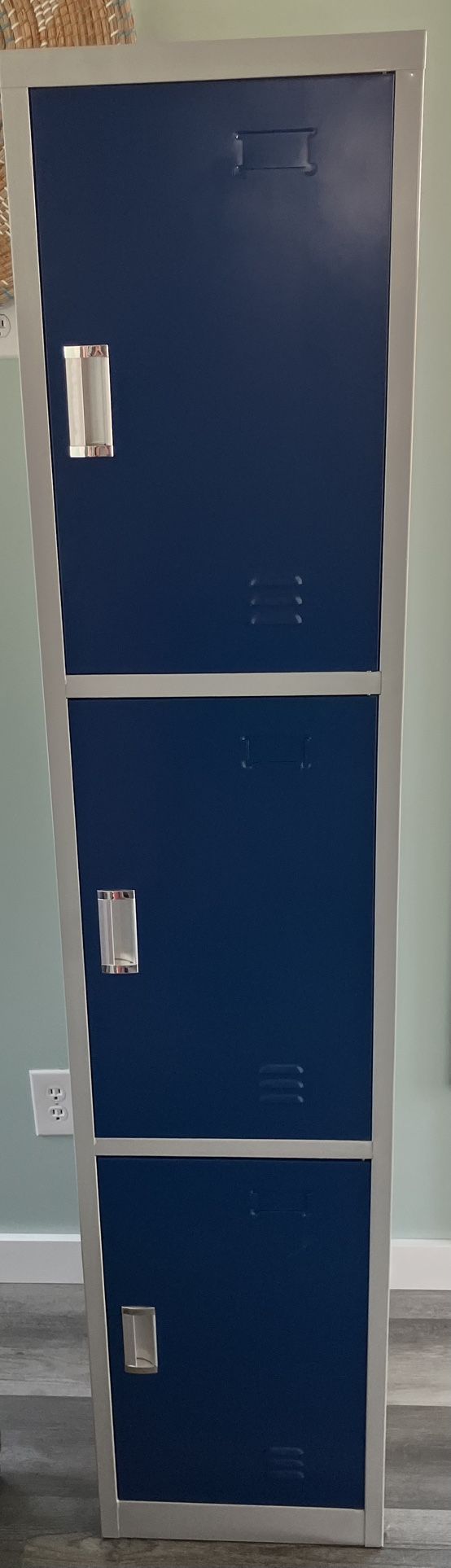 Three Compartment Locker