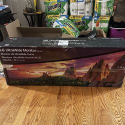 LG Untrawide 49inch Monitor Retails Over 1500$ Looking To Get 900. Only Took Out Box To Make Sure It Works.