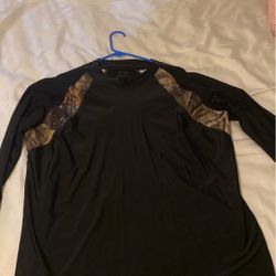 men’s active wear shirt ? 3xl