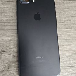 iPhone 7+ with phone case