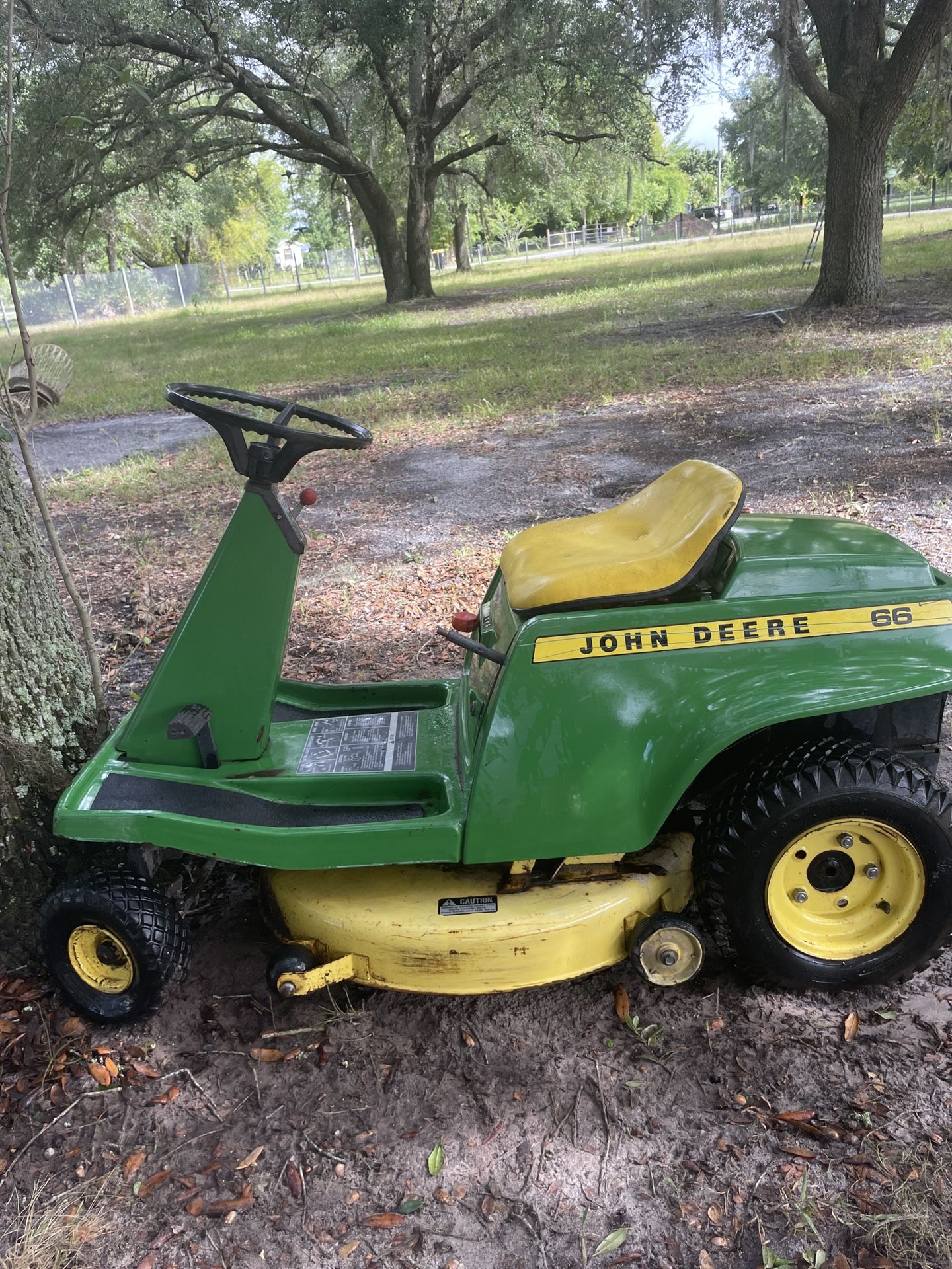 John Deere 66 Riding Lawn Mower