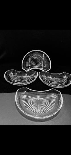Val St Lambert State Plain Pattern Set of 4 Crescent Salad Plates Crystal Signed. Size is 7.5”-4.5”. Beautiful sparkling salad plates , moon shape, ar