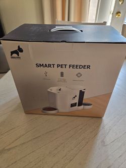Saegypet Automatic Cat Feeder 2-in-1 Cat Feeder and Gravity-Fed Water System