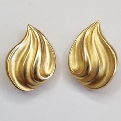 Clip On Earrings Gold Plated 