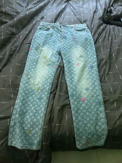 LV JEANS NEW