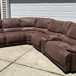 Beautiful Leather Power Reclining Sectional Couch!😍