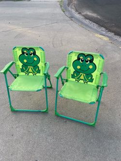 2 Folding Froggy chairs for kids/ 2 sillas plegables pata niños (2/17) (good condition/buenas Condiciones) (details in photos/ Detalles en fotos)