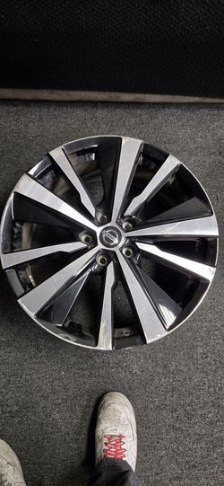 3 19" nissan sentra rims