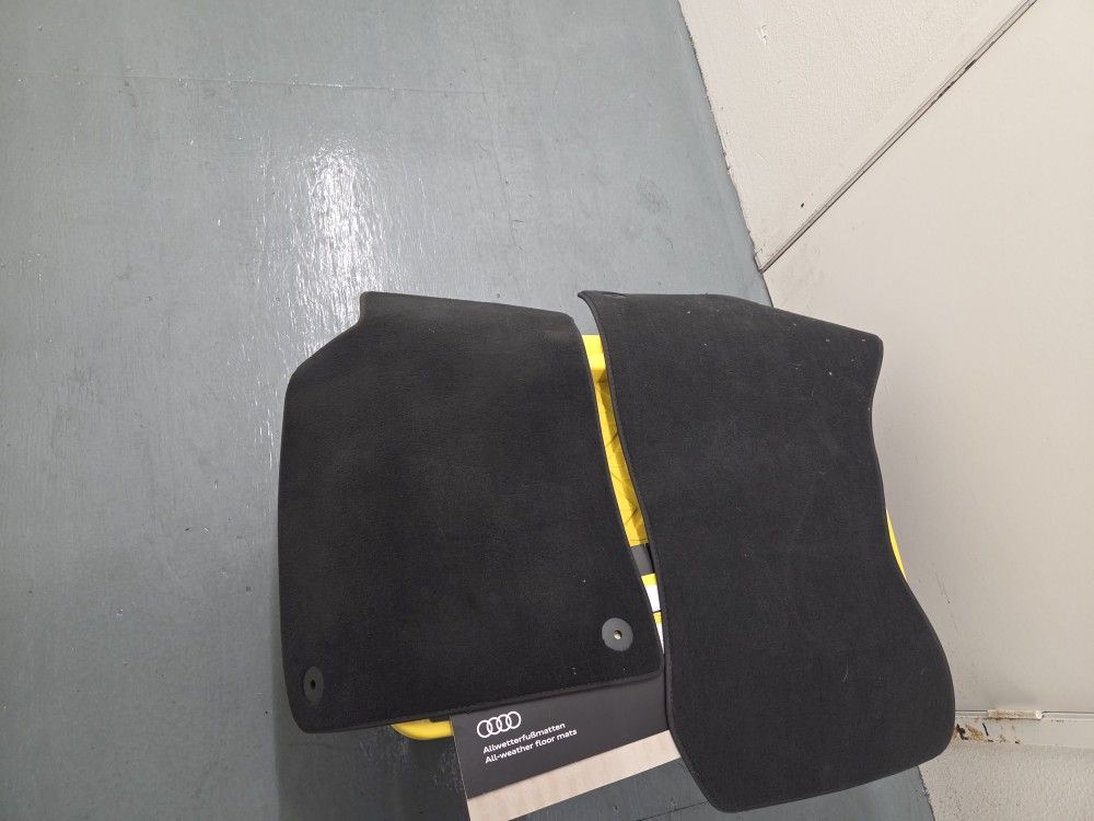 2021 Audi A4 OEM mats