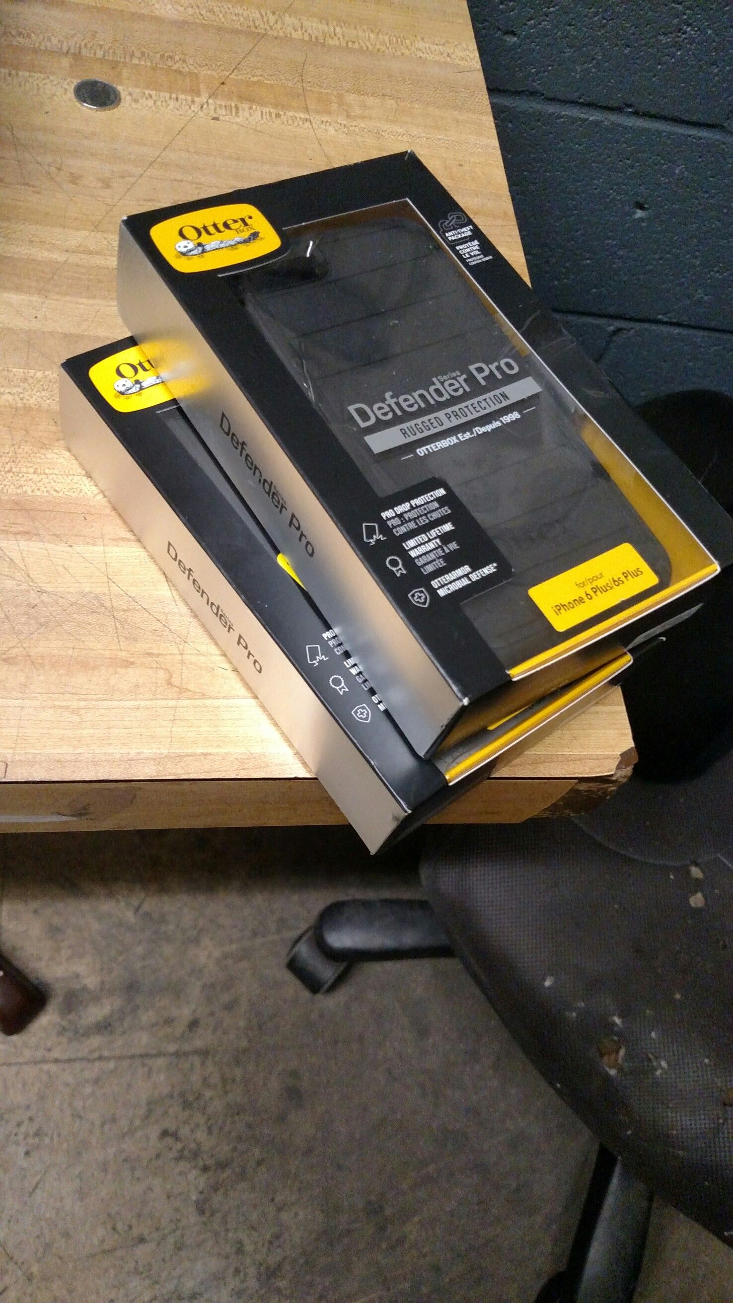 Outter Box Defender Pro