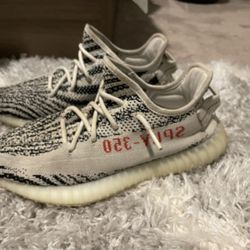 YEEZY ZEBRAS V2 350 100% AUTHENTIC 