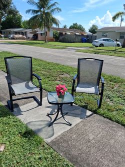 Aluminum outdoor chairs and table