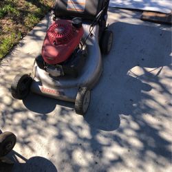 Honda Lawn Mower 