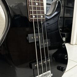 Yamaha Bass Guitar