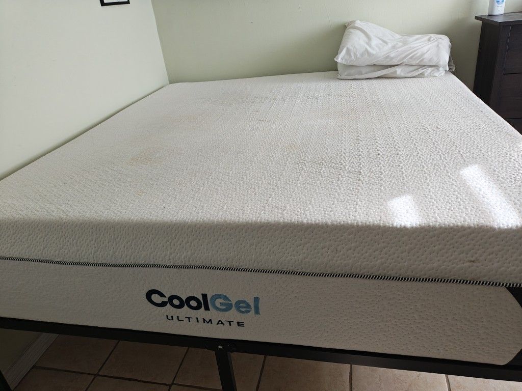 King Mattress + Box Spring Free GRATIS