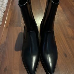 Women’s Boots