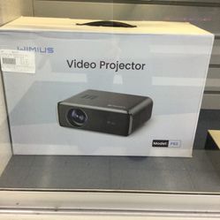 PROJECTOR