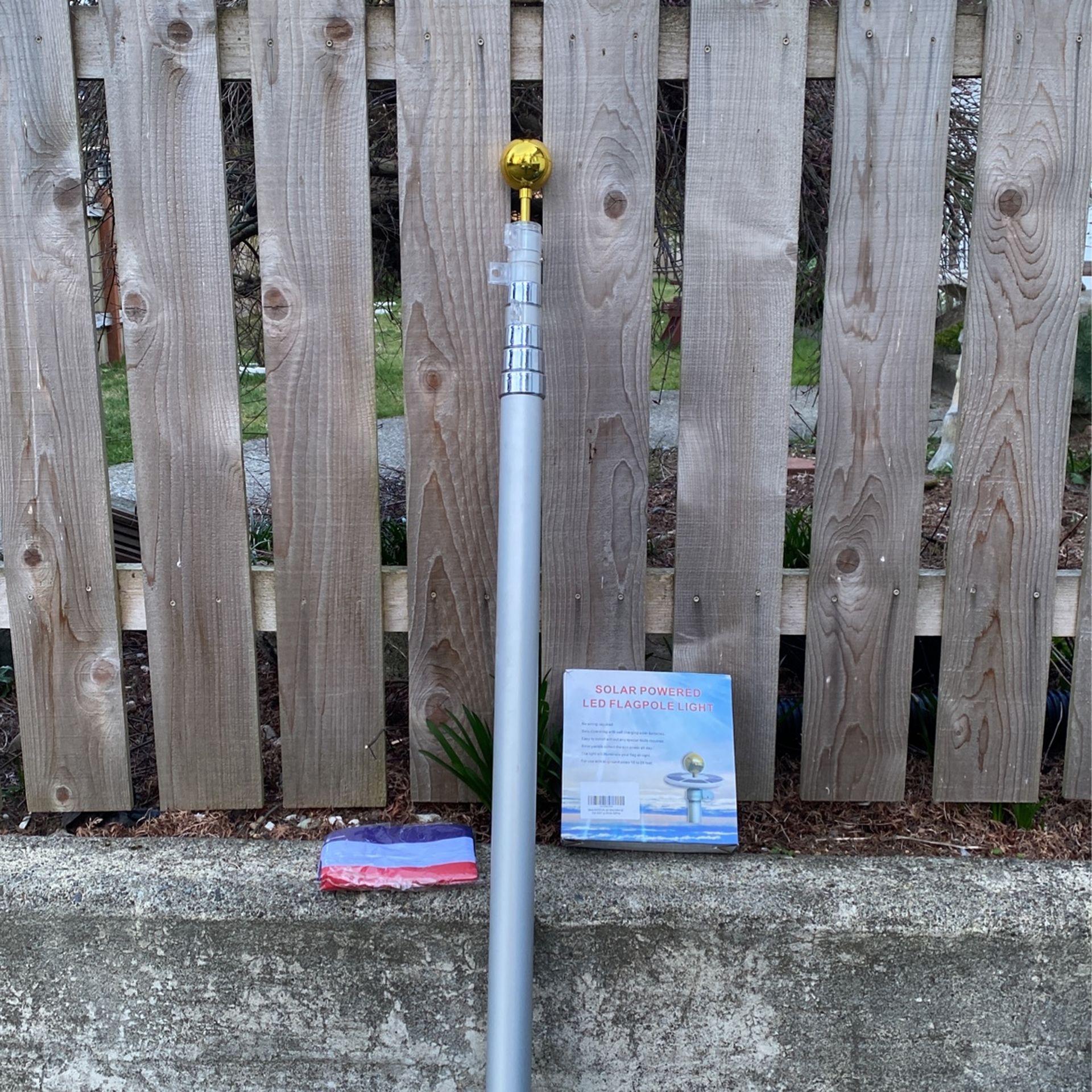 25 Foot Flag Pole With American Flag And Solar Light Collapsable