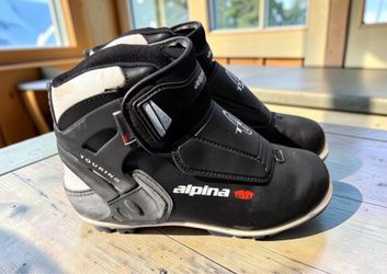 Alpina Touring Cross Country Ski Boots - Size EU 38 (US Women's 7).- NNN