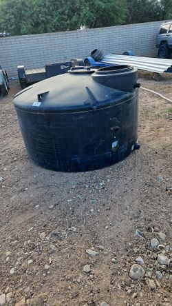 550 gal Water Storage Tank