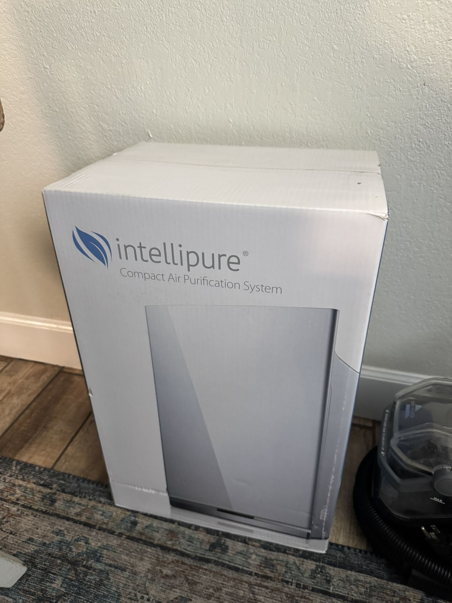 Brand New Compact Air Purifier