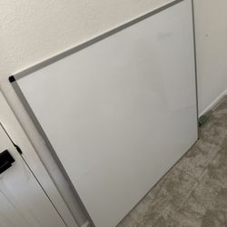 Magnetic White Board