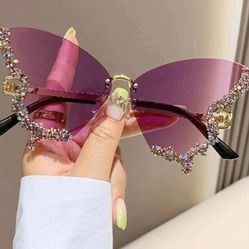 WOMEN'S CUTE SUNGLASSES