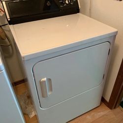 Gas Dryer Hot Pointe 