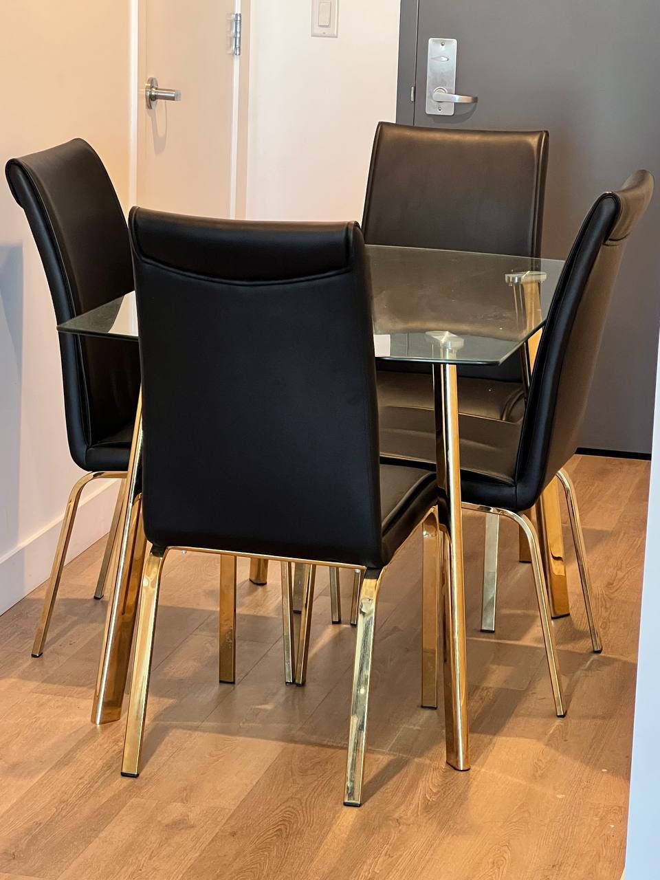 5pc Uptown Dining Set