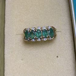 Natural Emerald And Diamond Ring