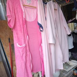 Clothes 2 For 1 Dollar 