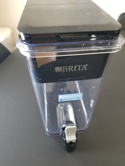 BRITA LARGE DISPENSER 