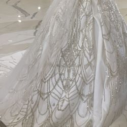 Beautiful Wedding Dress Like New