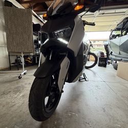 2024 Yamaha Xmax 300