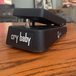 Dunlop Cry Baby Wah guitar pedal