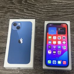 iPhone 13  (Mint Condition)  Unlocked And Ready For Use!!