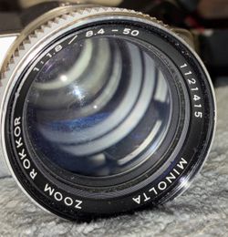 Minolta XL Super 8 Zoom Reflex Movie Camera w/ Rokkor Zoom 7.8-50mm f/1.8 Case